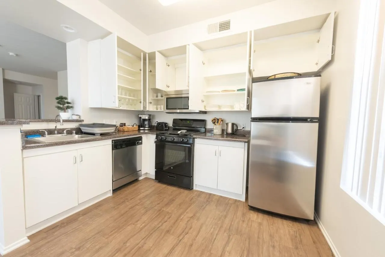 Elite 2Br Apartment At Venice Marina Del Rey W Pool Gym & Free Parking Los Angeles
