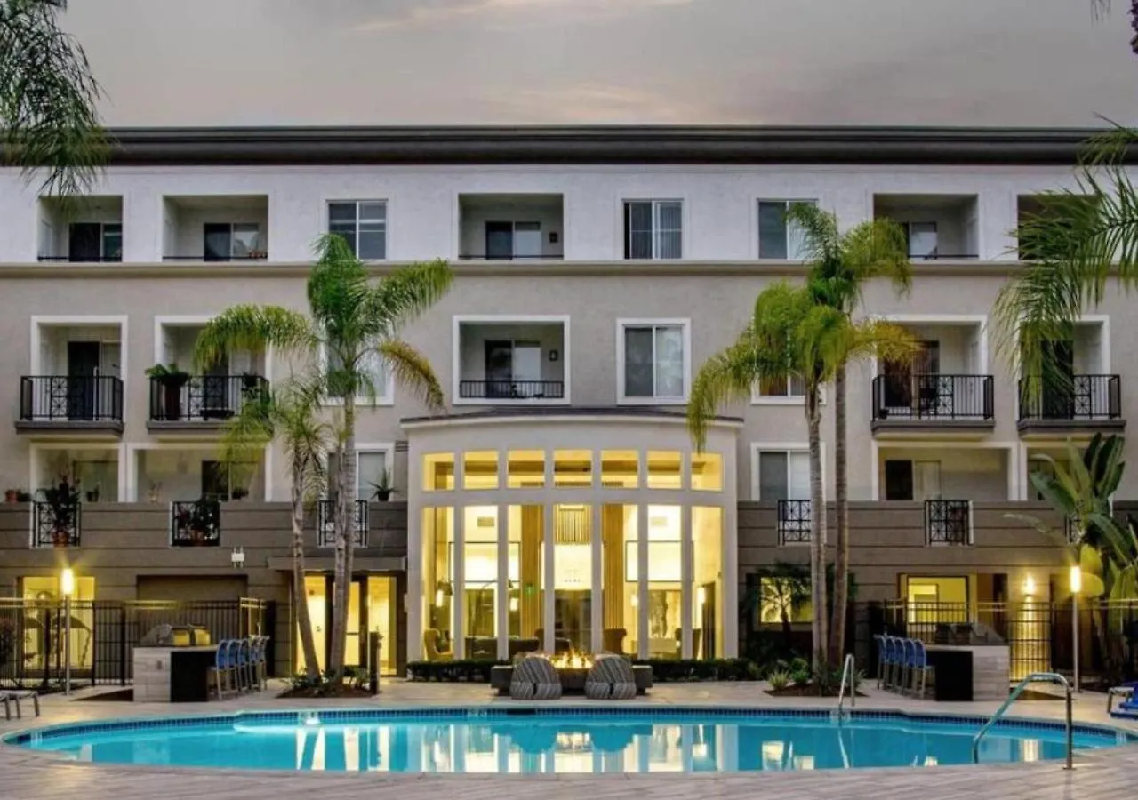 Elite 2Br Apartment At Venice Marina Del Rey W Pool Gym & Free Parking Los Angeles
